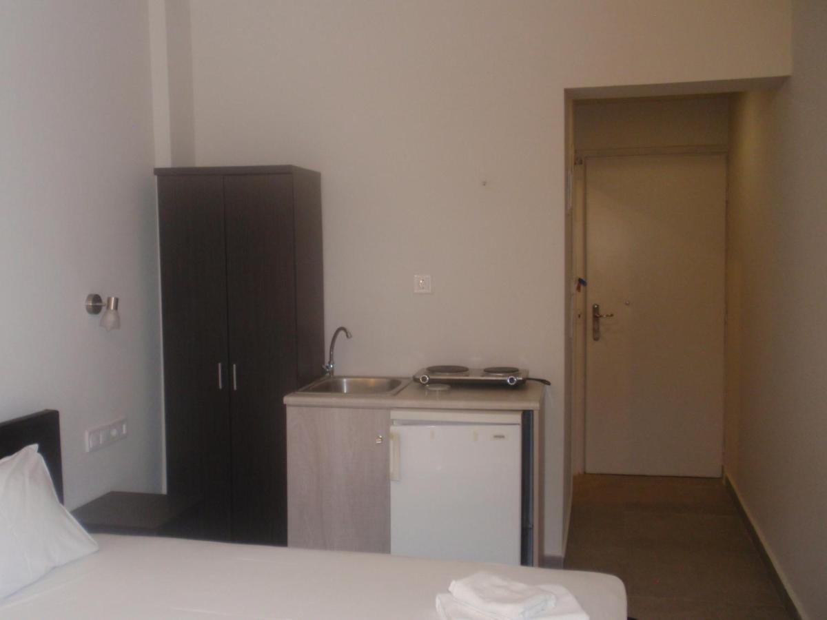 Hotel Banbus Loutra Edipsou  Luaran gambar