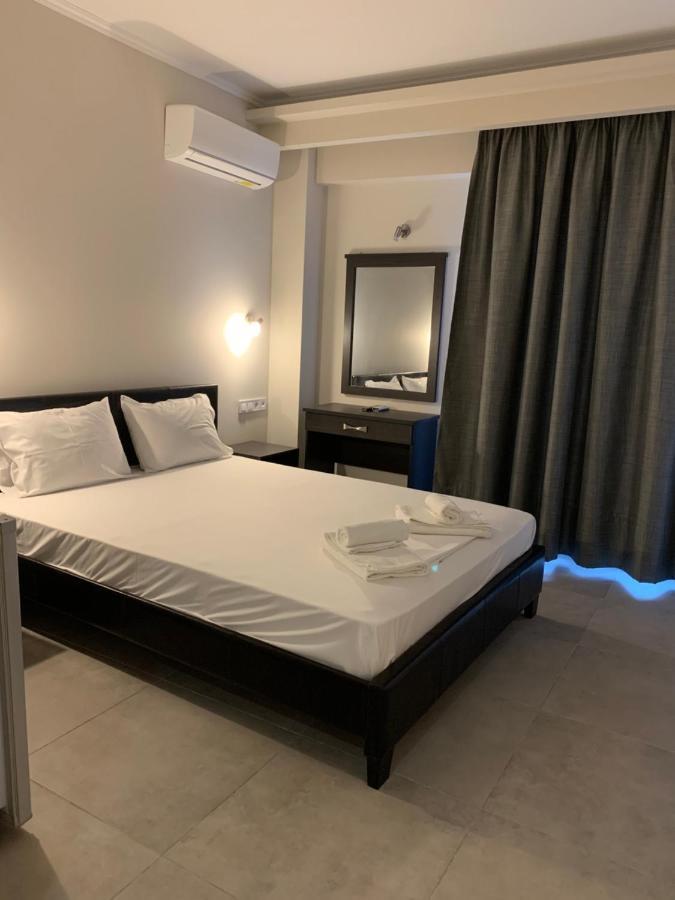 Hotel Banbus Loutra Edipsou  Luaran gambar