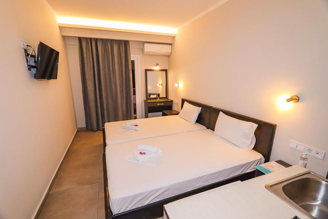 Hotel Banbus Loutra Edipsou  Luaran gambar