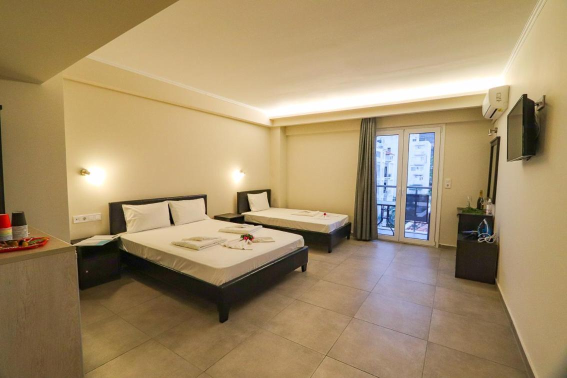 Hotel Banbus Loutra Edipsou  Luaran gambar
