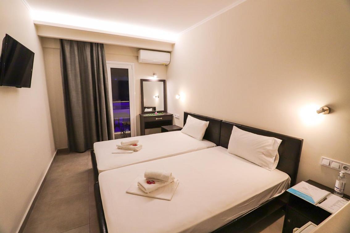 Hotel Banbus Loutra Edipsou  Luaran gambar